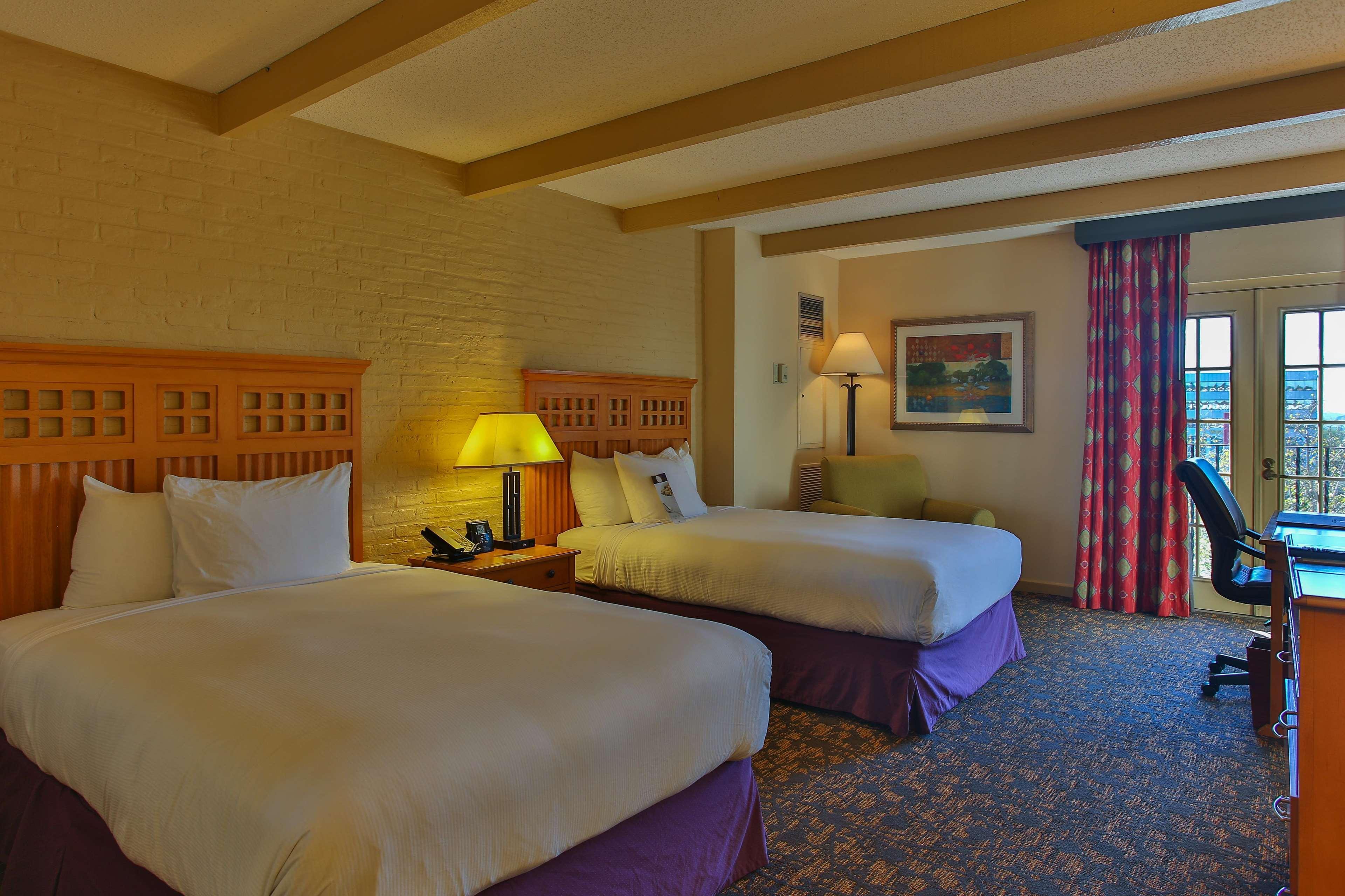 Estancia Del Norte San Antonio, A Tapestry Hotel By Hilton Екстериор снимка